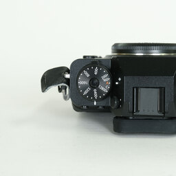 FUJIFILM X-T4
