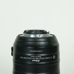 Nikon AF-S DX NIKKOR 55-300mm F4.5-5.6G ED VR Nikon AF-S DX NIKKOR 55-300mm F4.5-5.6G ED VR