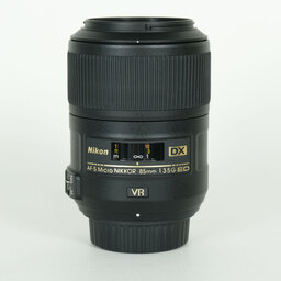 Nikon AF-S DX Micro NIKKOR 85mm F3.5G ED VR Nikon AF-S DX Micro NIKKOR 85mm F3.5G ED VR