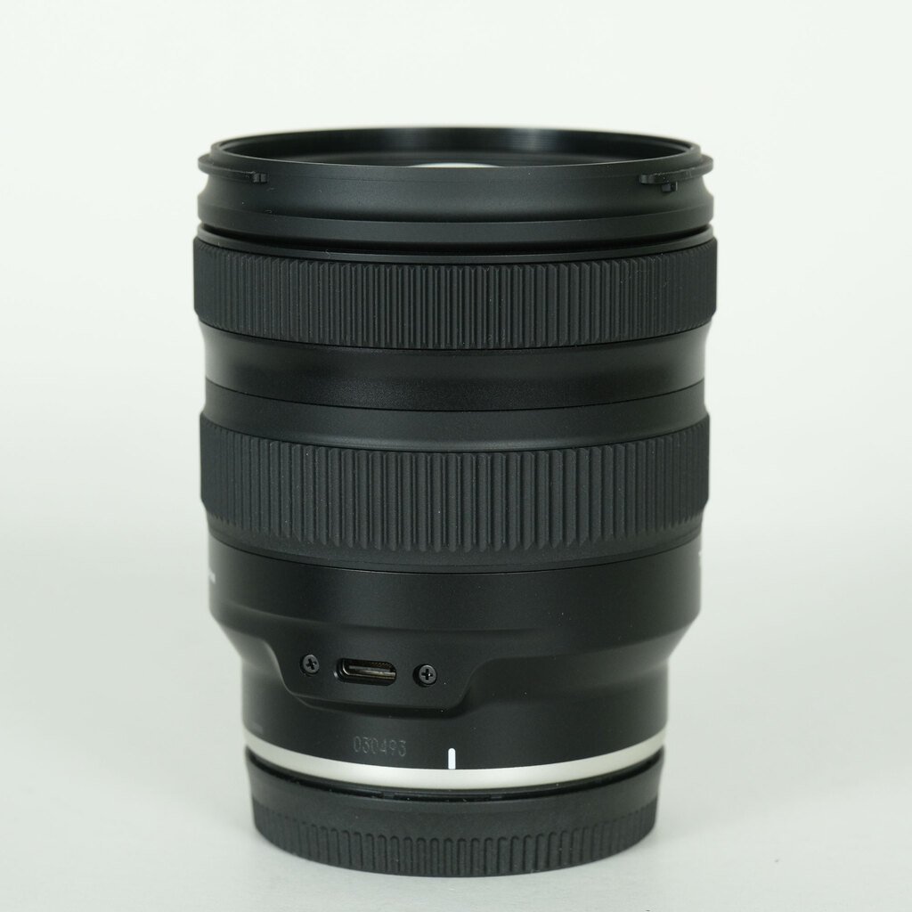 TAMRON 20-40mm F/2.8 Di III VXD(Model A062) [ソニーE用]の出品