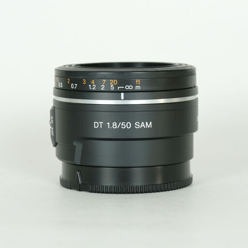 SONY DT 50mm F1.8 SAM SAL50F18の出品一覧 | ONE SCENE（ワンシーン）