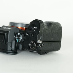 SONY α7 III（ILCE-7M3）