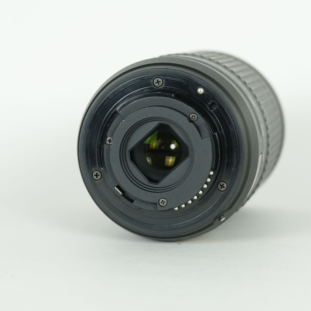 Nikon AF-P DX NIKKOR 70-300mm f/4.5-6.3G ED VR