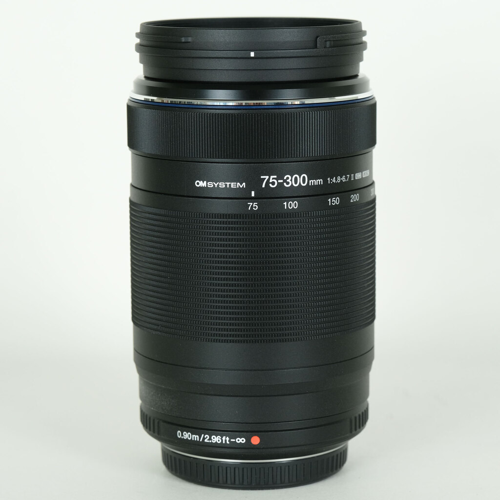 OM SYSTEM M.ZUIKO DIGITAL ED 75-300mm F4.8-6.7 II   　※OM SYSTEMロゴモデル