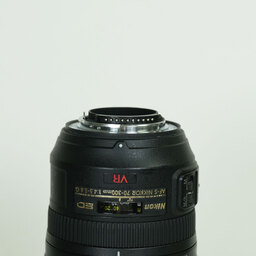 Nikon AF-S VR Zoom-Nikkor 70-300mm F4.5-5.6G IF-ED