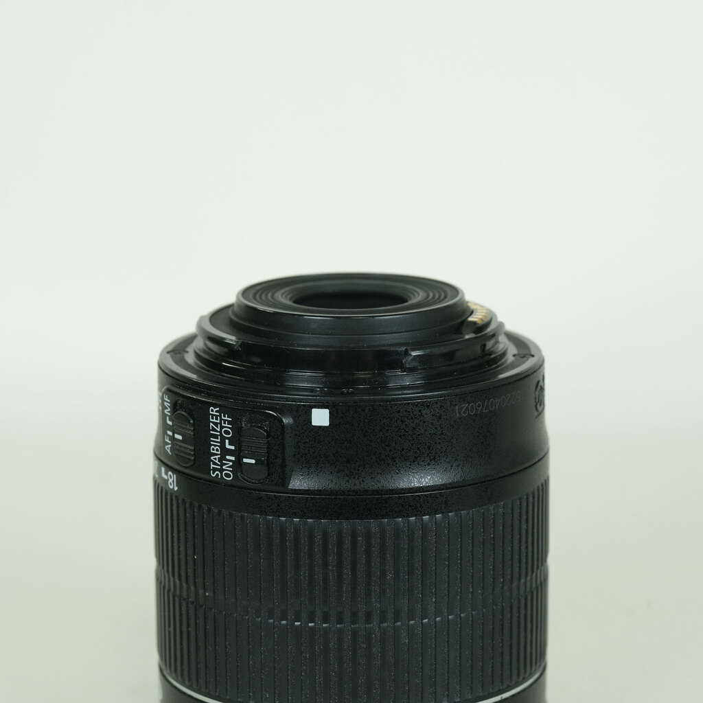 Canon EF-S18-55mm F3.5-5.6 IS STM