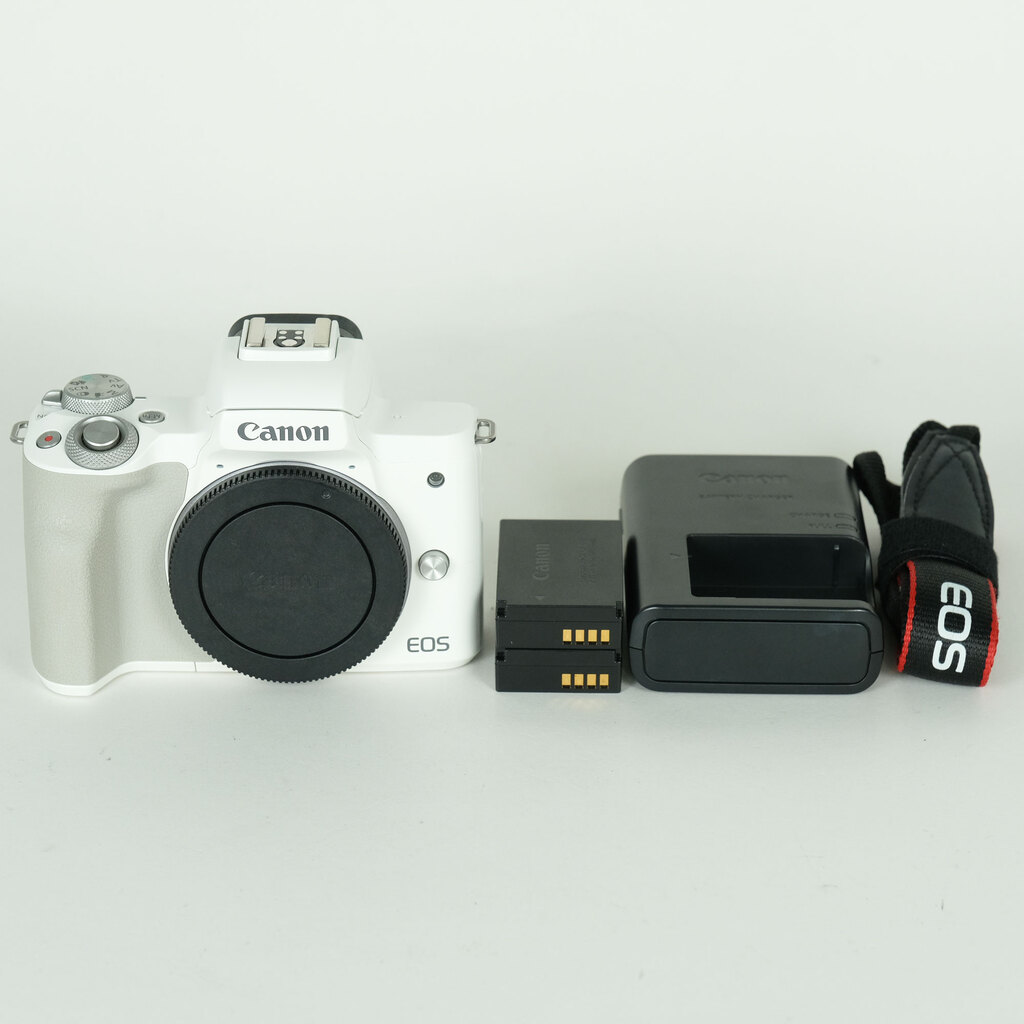 Canon EOS Kiss M2