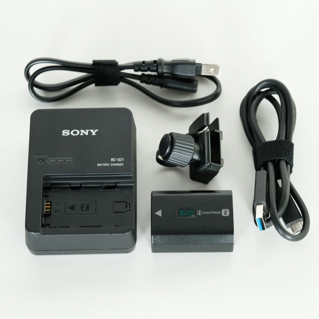 SONY α7RIV ボディ ILCE-7RM4A   【後期モデル 液晶下部にSONYロゴなし】