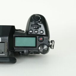 Panasonic LUMIX DC-G9 PRO