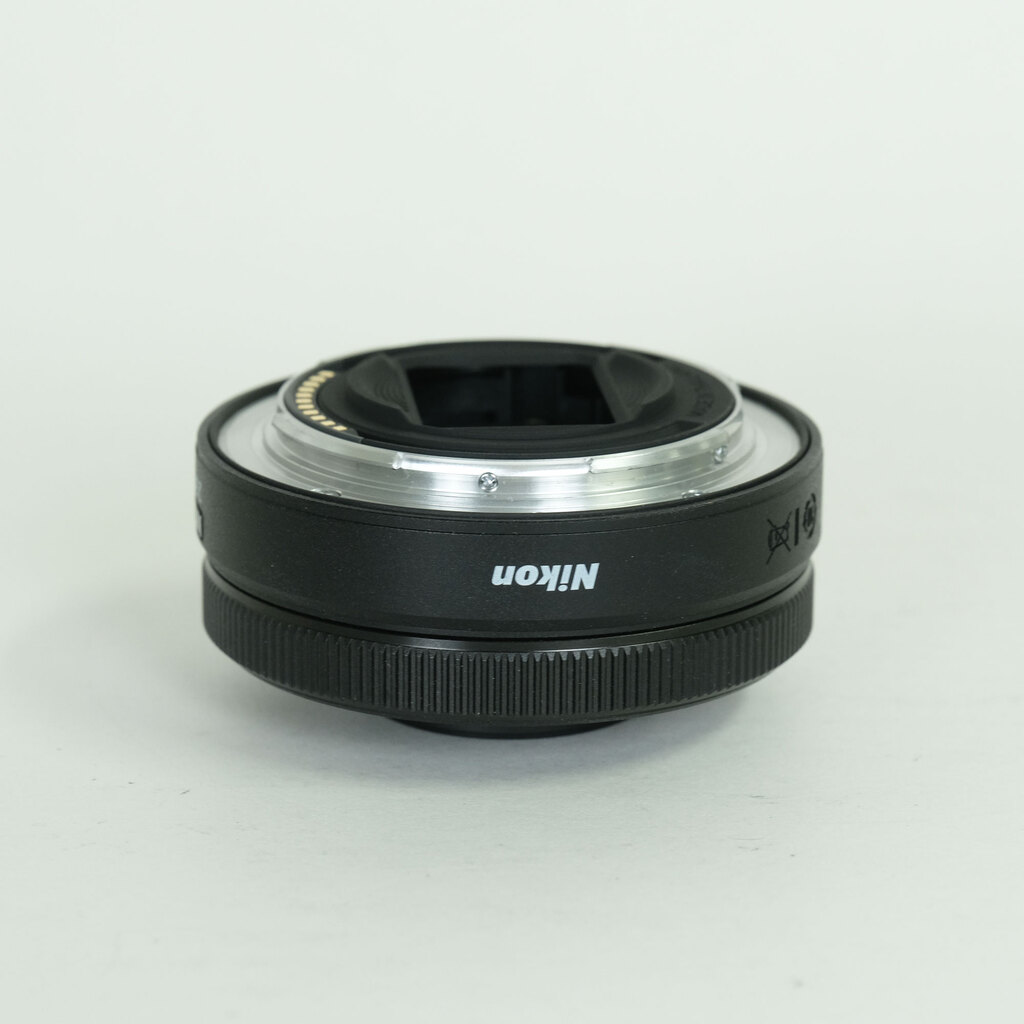 Nikon NIKKOR Z 26mm f/2.8 Nikon NIKKOR Z 26mm f/2.8