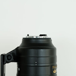 Nikon AF-S NIKKOR 70-200mm f/2.8E FL ED VR Nikon AF-S NIKKOR 70-200mm f/2.8E FL ED VR