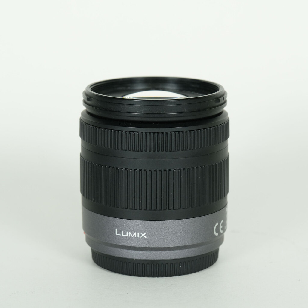 Panasonic LUMIX G 14-42mm F3.5-5.6 ASPH. MEGA O.I.S. H-FS014042 Panasonic LUMIX G 14-42mm F3.5-5.6 ASPH. MEGA O.I.S. H-FS014042