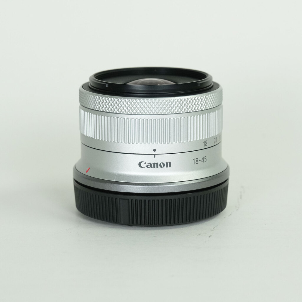 Canon RF-S 18-45mm F4.5-6.3 IS STM