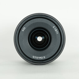 SONY E 11mm F1.8 SEL11F18