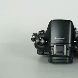 Panasonic LUMIX DMC-GH3 Panasonic LUMIX DMC-GH3