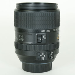 Nikon AF-S DX NIKKOR 18-300mm f/3.5-6.3G ED VR