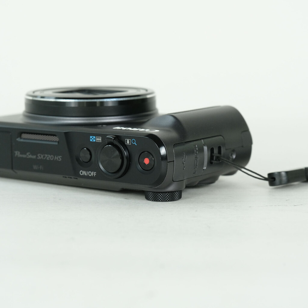 Canon PowerShot SX720 HS ブラック