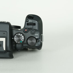 Canon EOS R10 Canon EOS R10