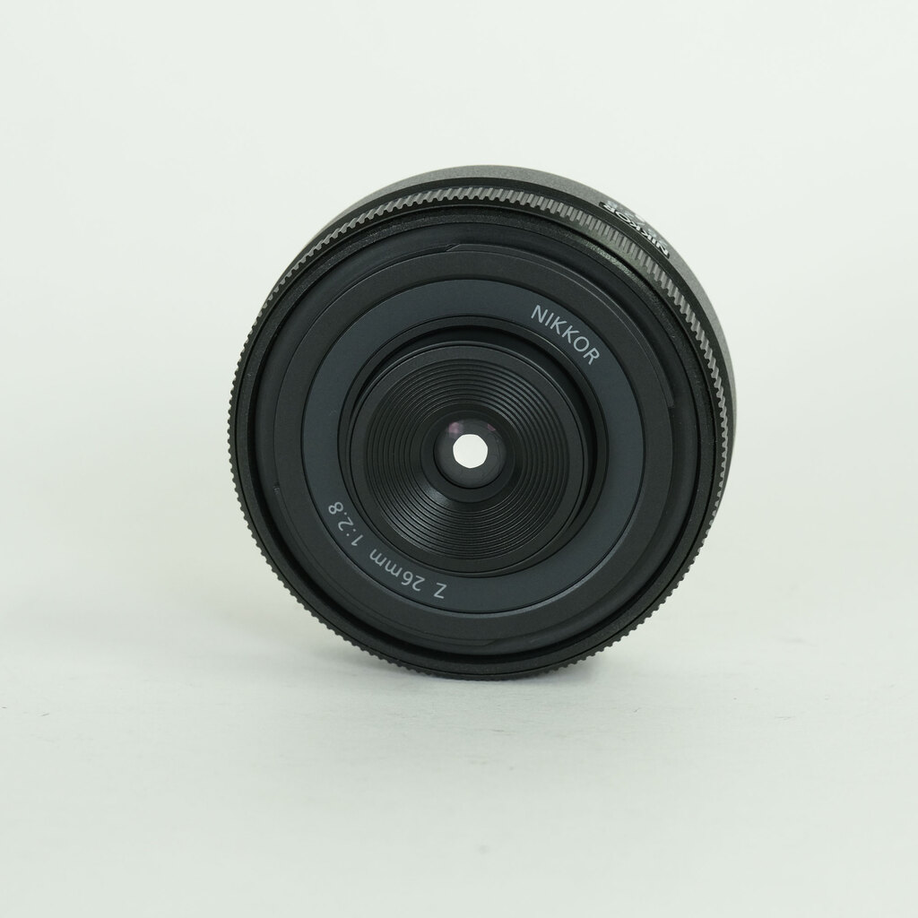 Nikon NIKKOR Z 26mm f/2.8 Nikon NIKKOR Z 26mm f/2.8