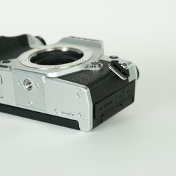 OM SYSTEM OM-5 Mark II ボディ シルバー