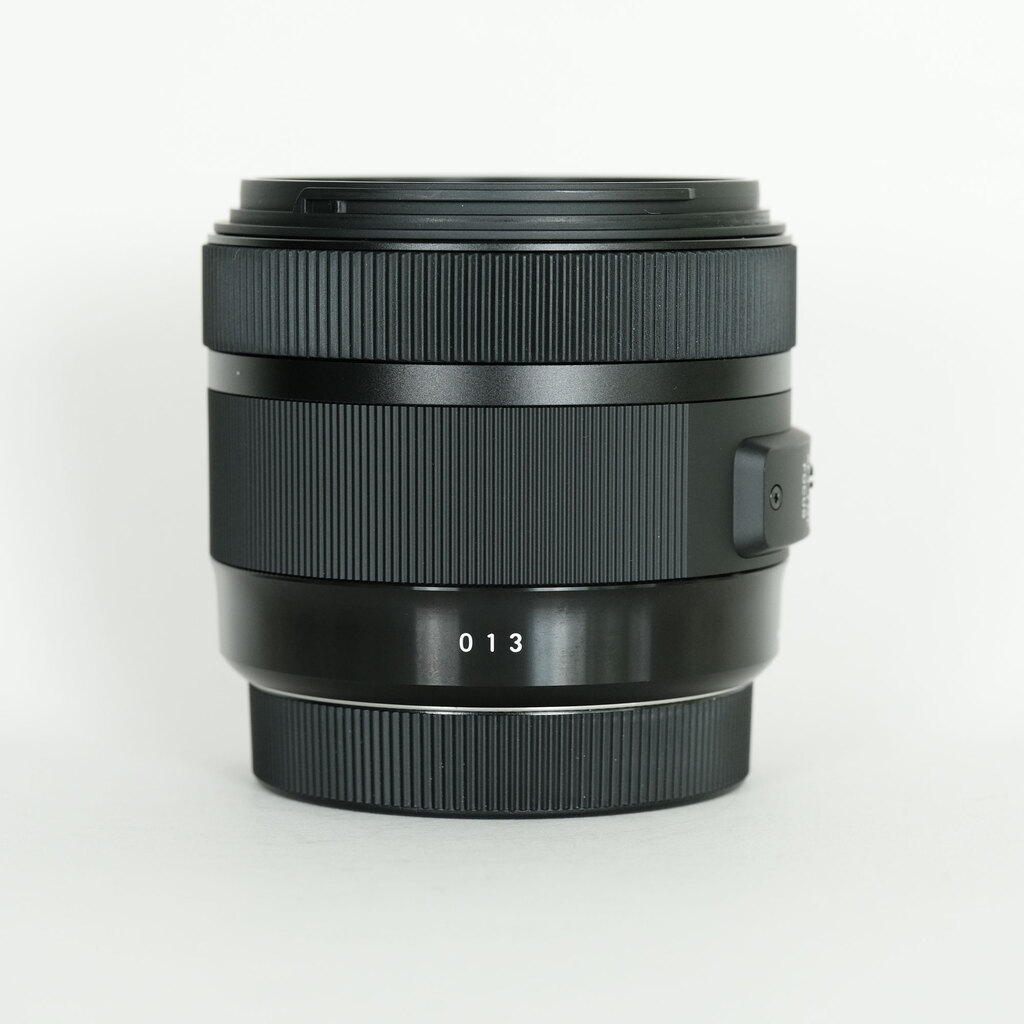 SIGMA 30mm F1.4 DC HSM | Art [キヤノン用]