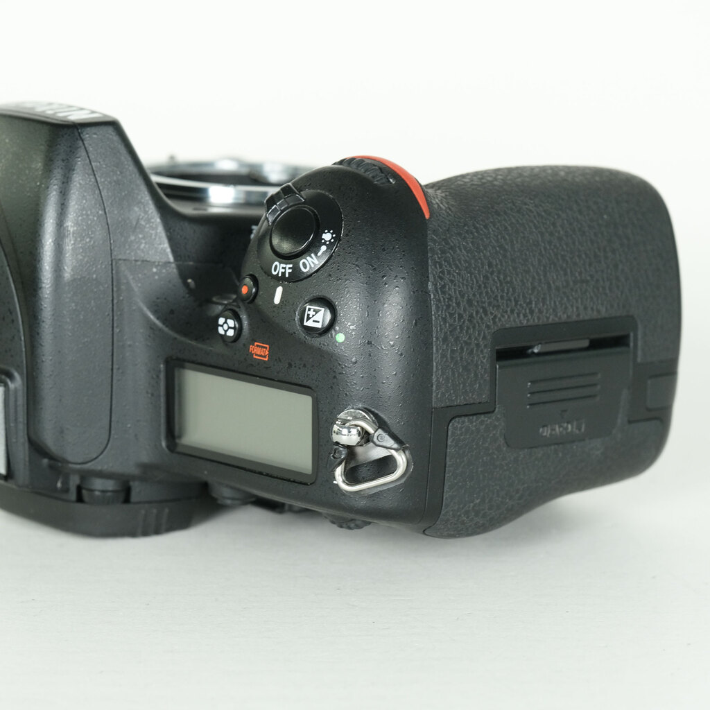Nikon D750の出品 | ONE SCENE（ワンシーン）
