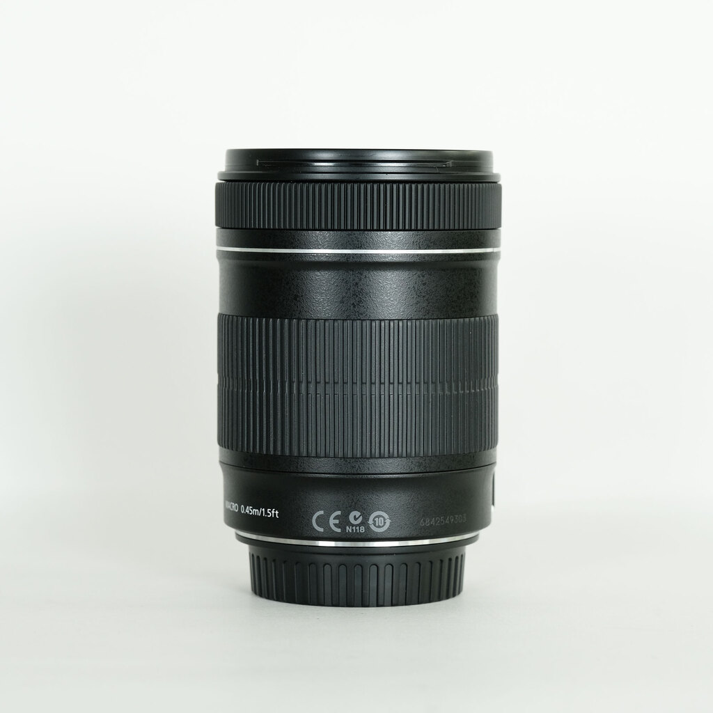 Canon EF-S18-135mm F3.5-5.6 IS