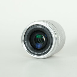 Panasonic LUMIX G VARIO 35-100mm / F4.0-5.6 ASPH. / MEGA O.I.S.