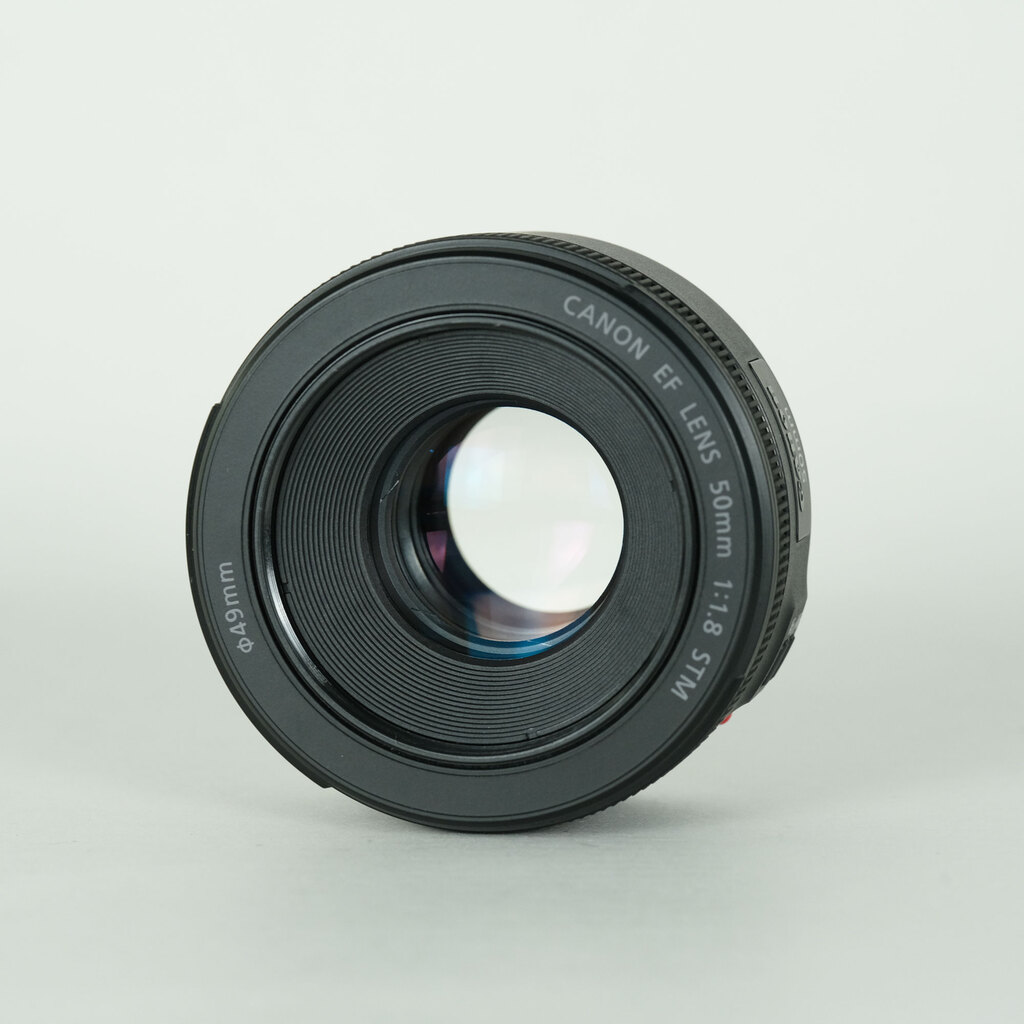 Canon EF50mm F1.8 STMの出品 | ONE SCENE（ワンシーン）