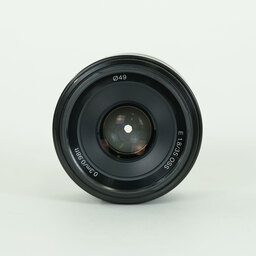 SONY E 35mm F1.8 OSS SEL35F18