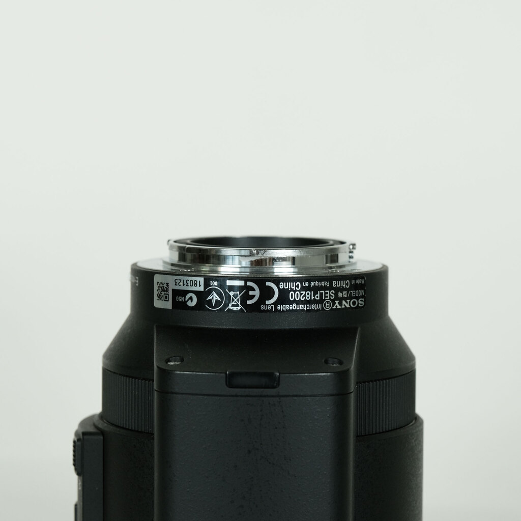 SONY E PZ 18-200mm F3.5-6.3 OSS SELP18200