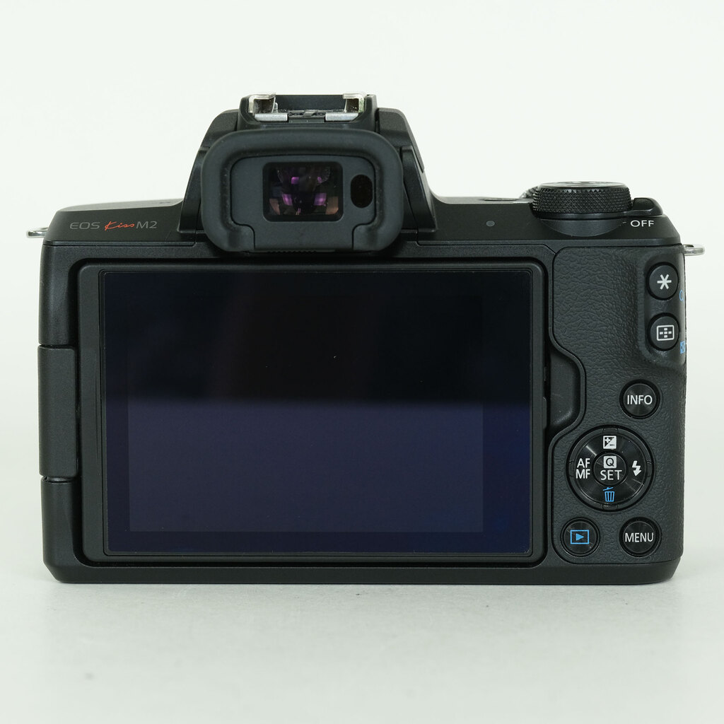 Canon EOS Kiss M2