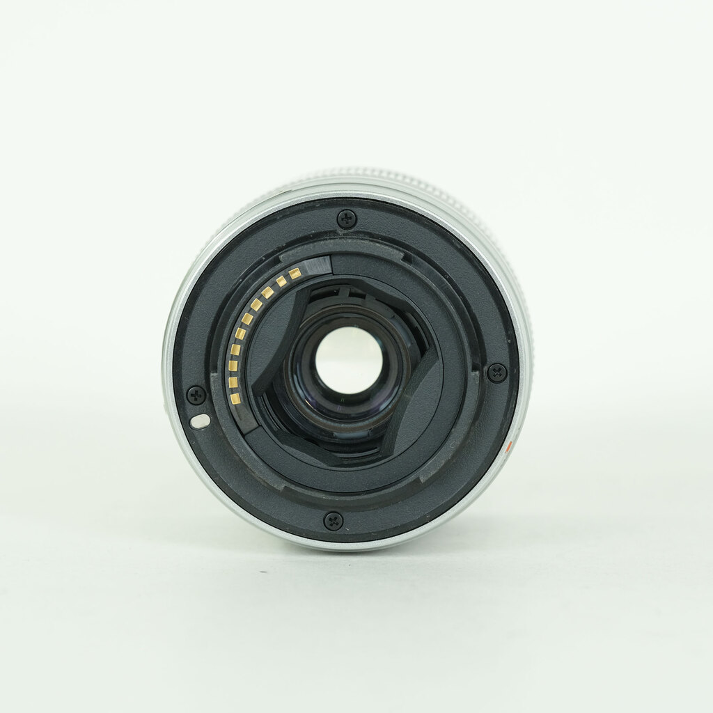 FUJIFILM フジノン XC16-50mm F3.5-5.6 OIS シルバー