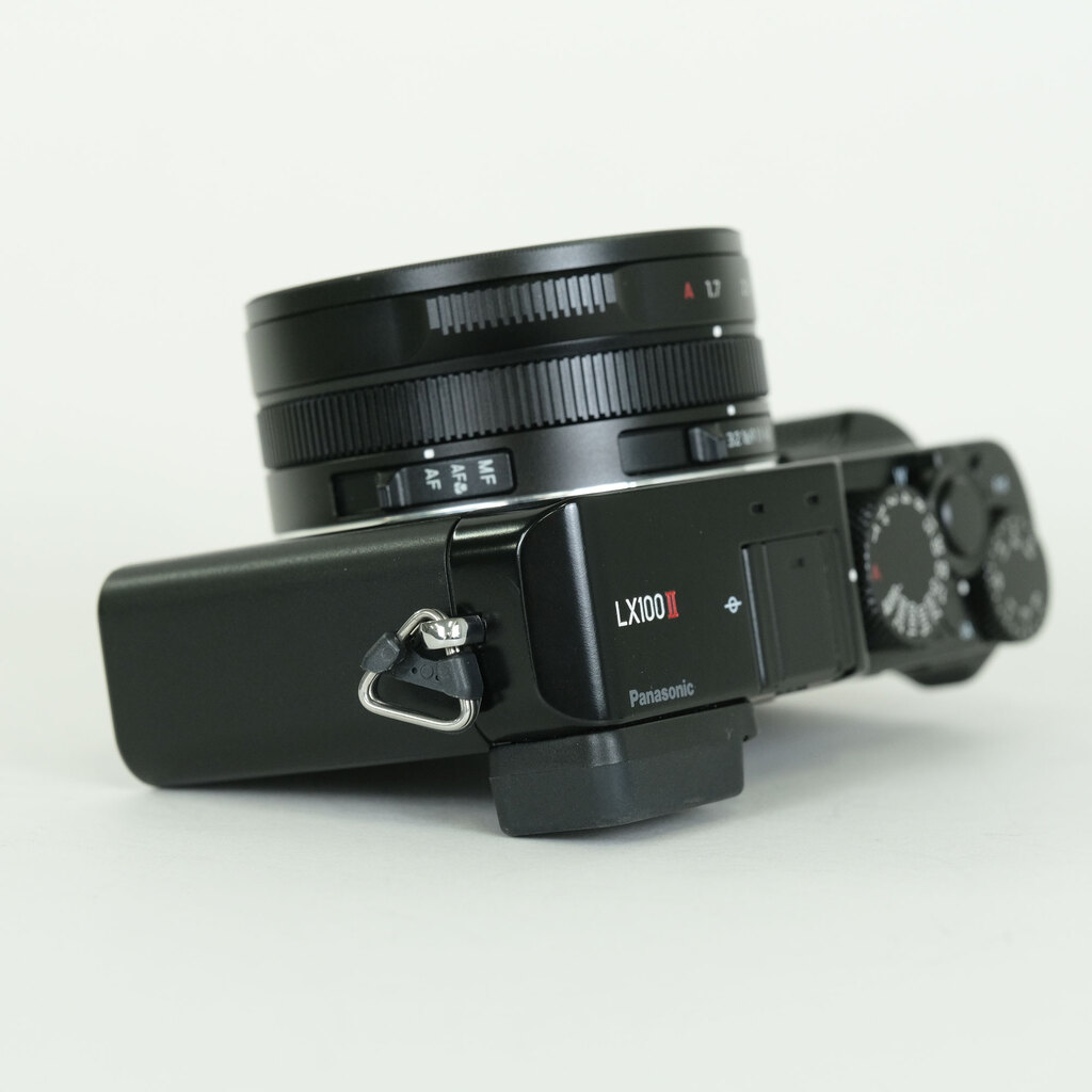 Panasonic LUMIX DC-LX100M2