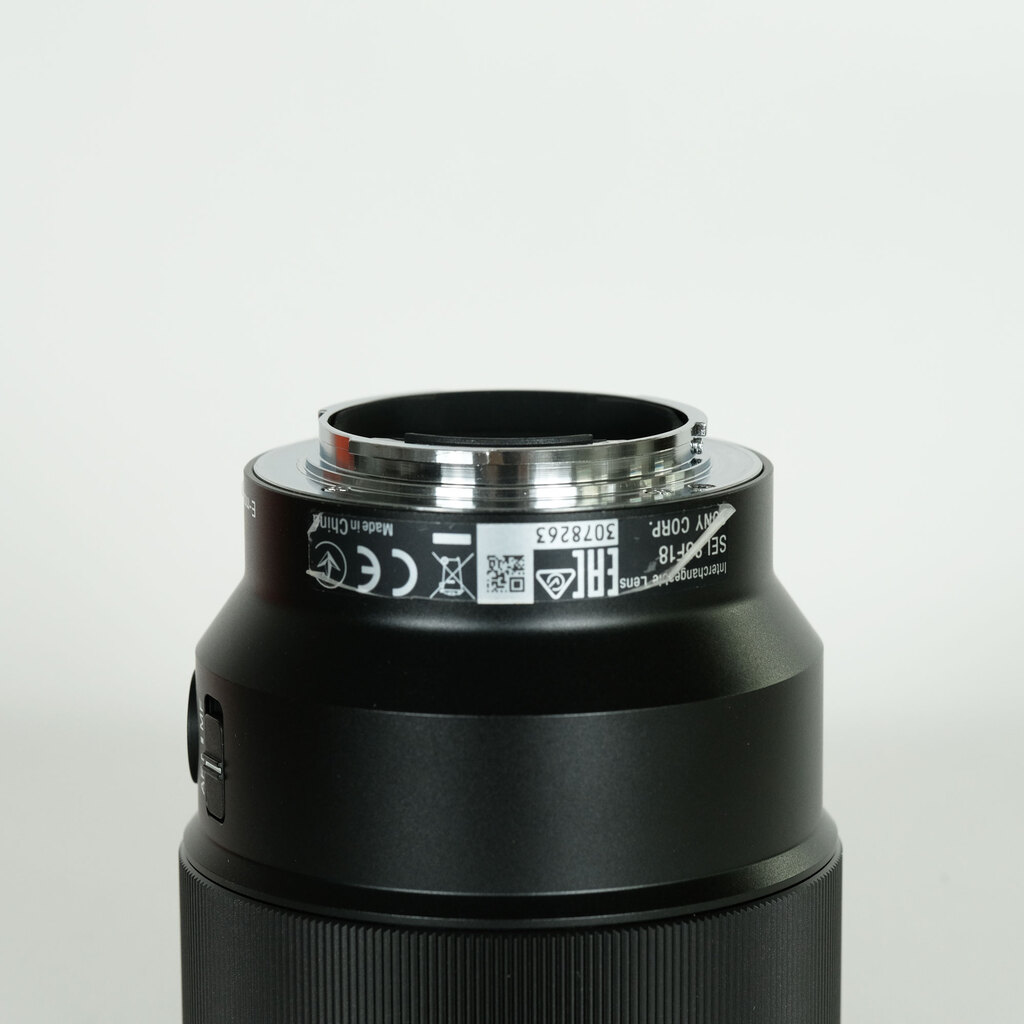 SONY FE 85mm F1.8 SEL85F18