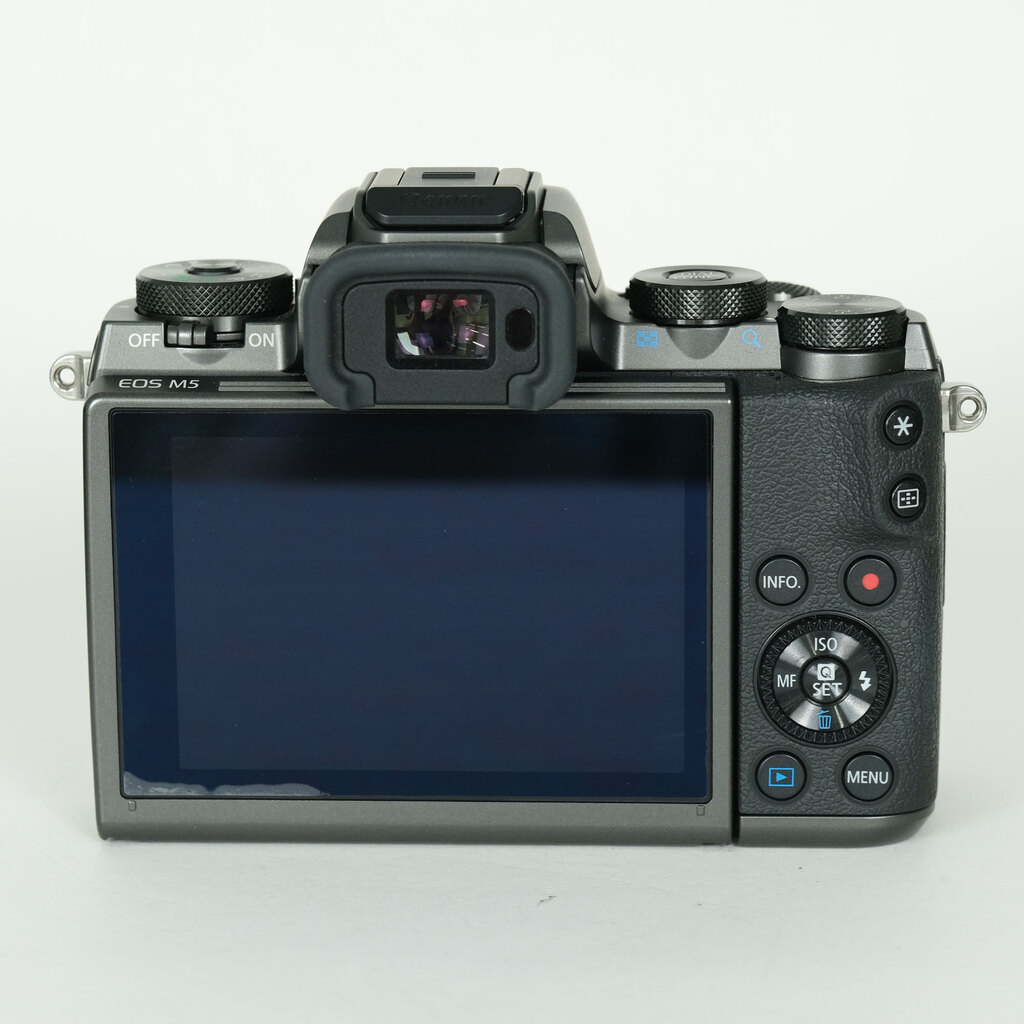 Canon EOS M5 [�{�f�B]