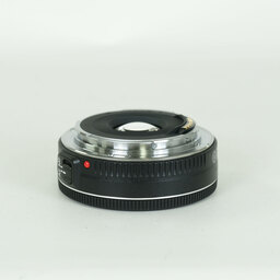 Canon EF40mm F2.8 STM