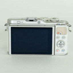 OLYMPUS PEN E-PL9