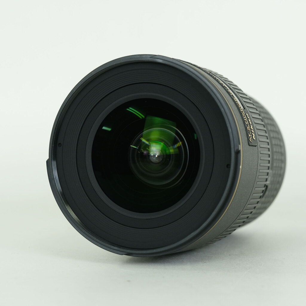 Nikon AF-S NIKKOR 16-35mm F4 G ED VR