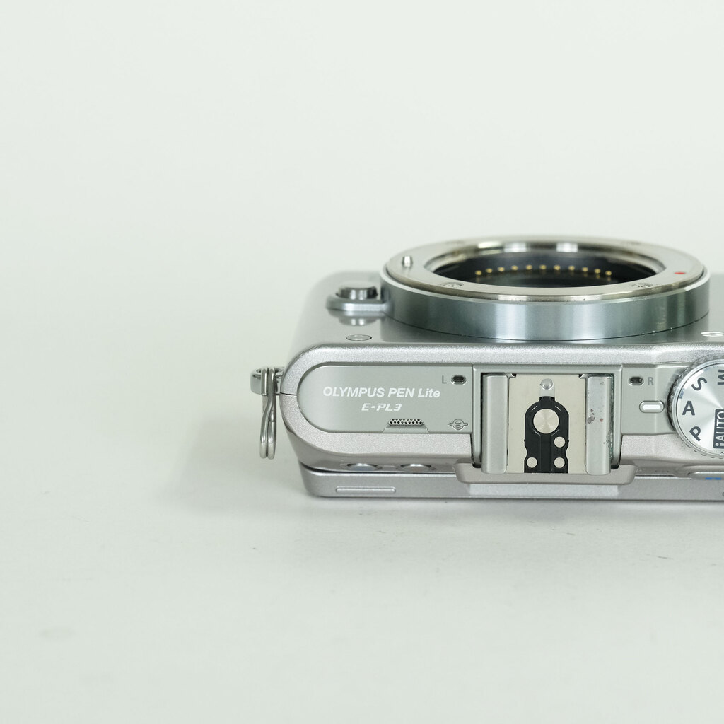 OLYMPUS PEN Lite E-PL3 ボディ シルバー