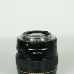 Canon EF85mm F1.8 USM Canon EF85mm F1.8 USM