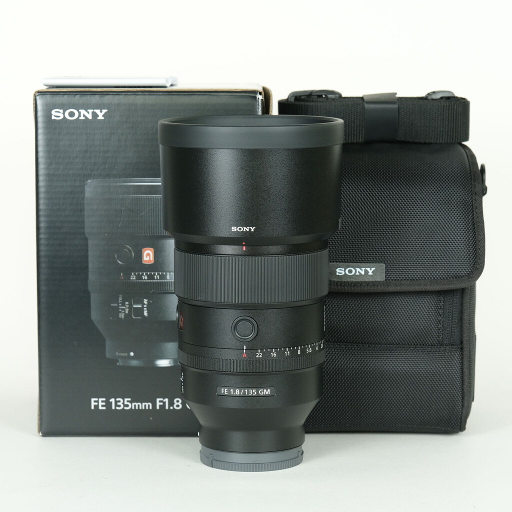 SONY FE 135mm F1.8 GM SEL135F18GMの出品 | ONE SCENE（ワンシーン）