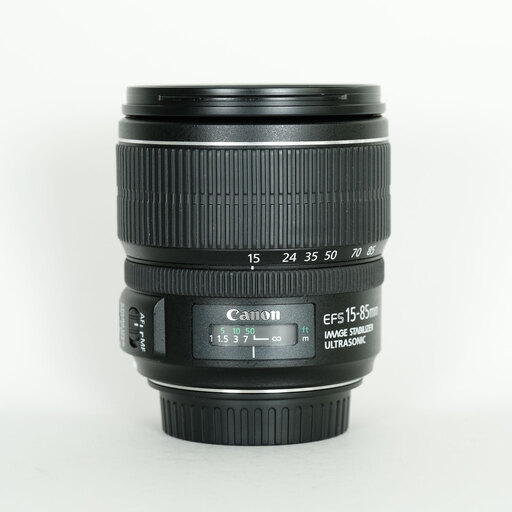 Canon EF-S15-85mm F3.5-5.6 IS USM