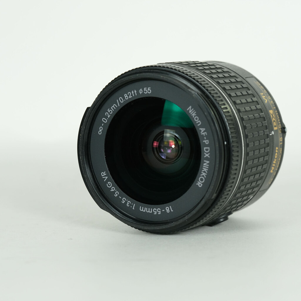 Nikon AF-P DX NIKKOR 18-55mm F3.5-5.6G VR