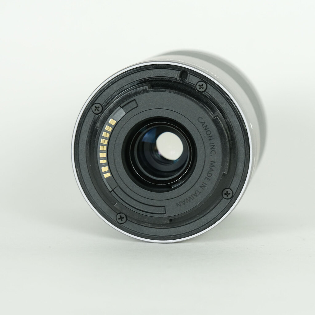 Canon EF-M55-200mm F4.5-6.3 IS STM シルバー