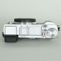 Panasonic LUMIX DC-GX7MK3 シルバー