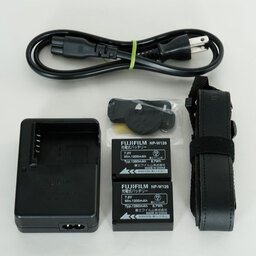 FUJIFILM X-Pro1 FUJIFILM X-Pro1