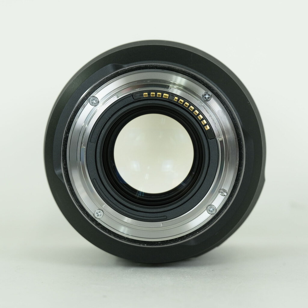 Canon RF50mm F1.2 L USM Canon RF50mm F1.2 L USM