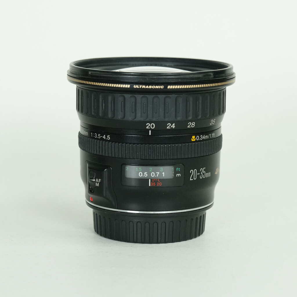 Canon EF20-35mm F3.5-4.5 USM Canon EF20-35mm F3.5-4.5 USM