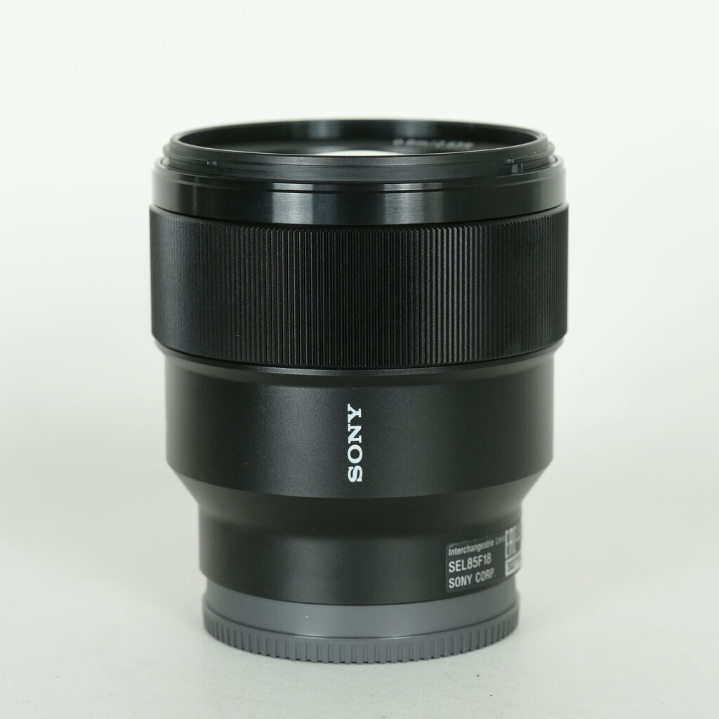 SONY FE 85mm F1.8 SEL85F18